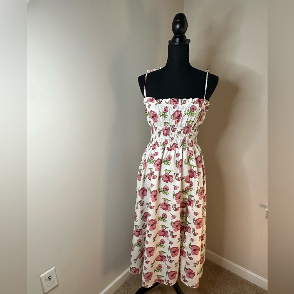 EUC! Forever 21 Floral White and Pink Women's Midi Sundress Worn once!